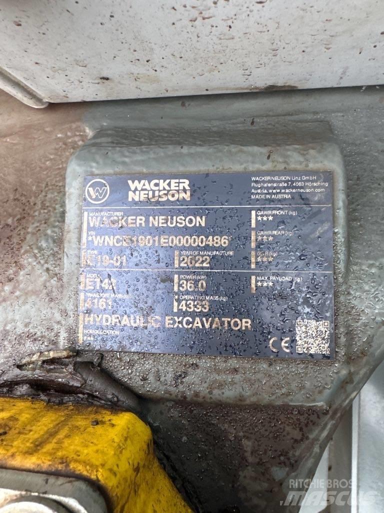 Wacker Neuson ET42 Pásová rýpadla