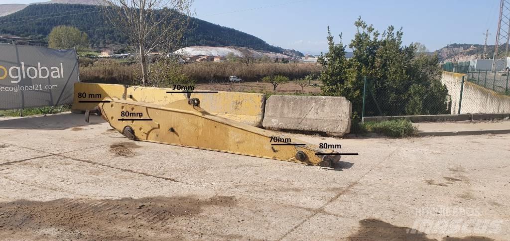 CAT 325 Nápravy