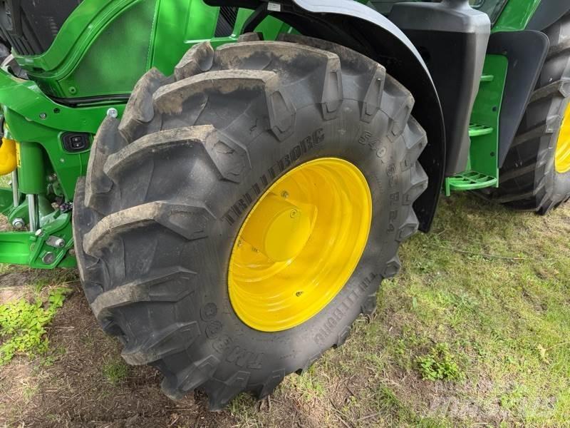 John Deere 6R130 Další
