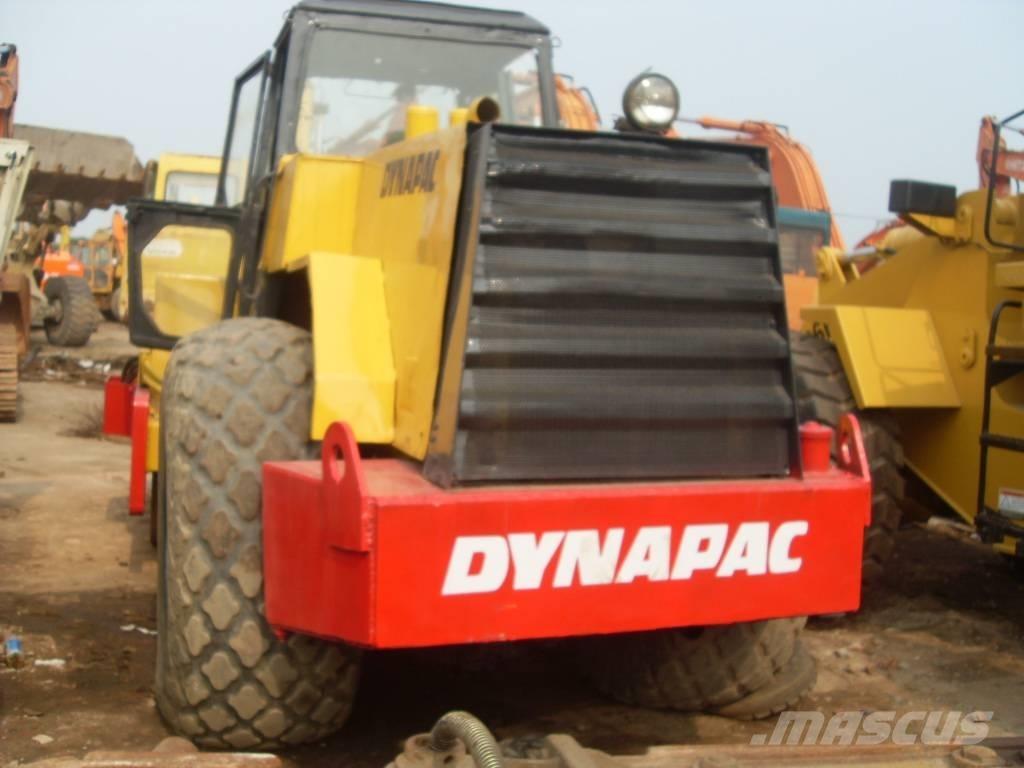 Dynapac CA 30 D Tahačové válce