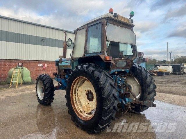 Ford 8210 Traktory