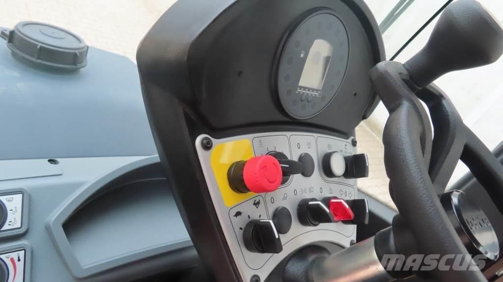 Bomag BW11 RH-5 Pneumatikové válce