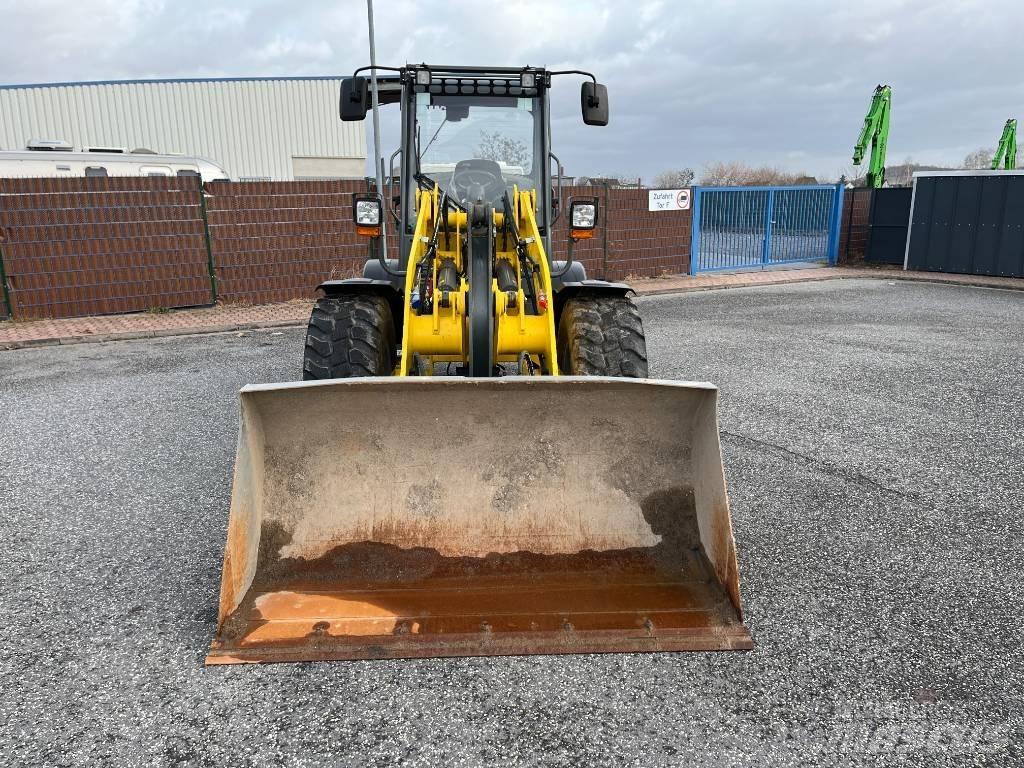 Wacker Neuson WL 44 Kolové nakladače