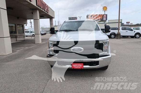 Ford F250 SD Stavebnictví - ostatní