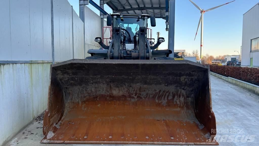 Hidromek HMK 640 WL Kolové dozery
