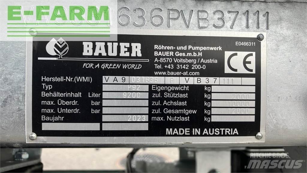 Bauer P 92 Rozmetadla chlévské mrvy