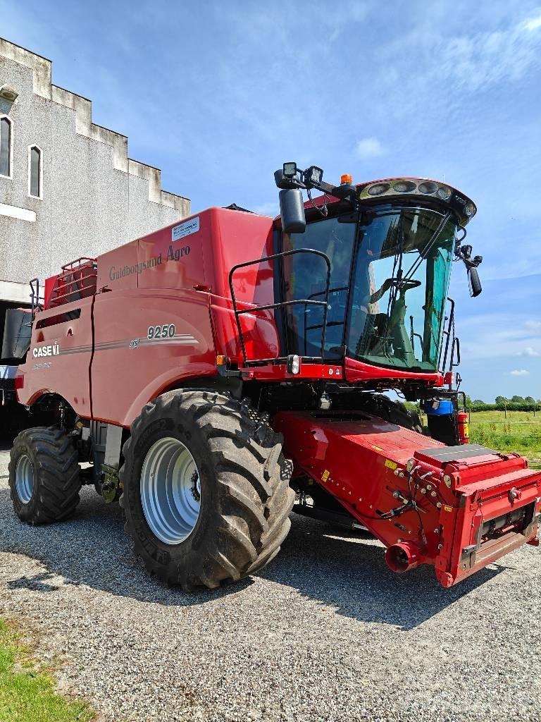 Case IH 9250 Sklízecí mlátičky