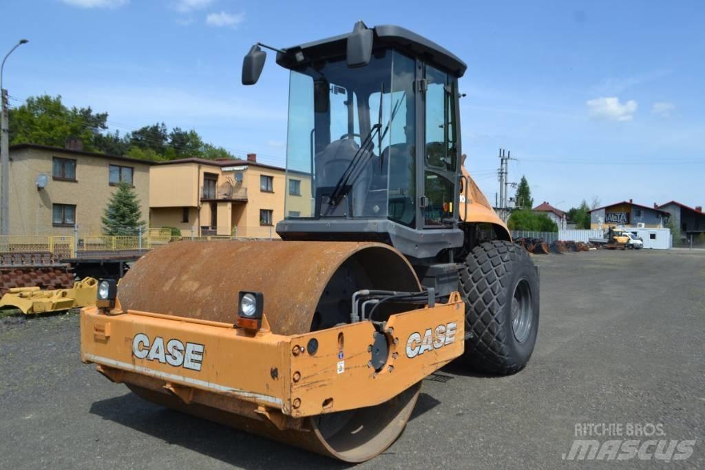 CASE 1110 EX-D Tahačové válce