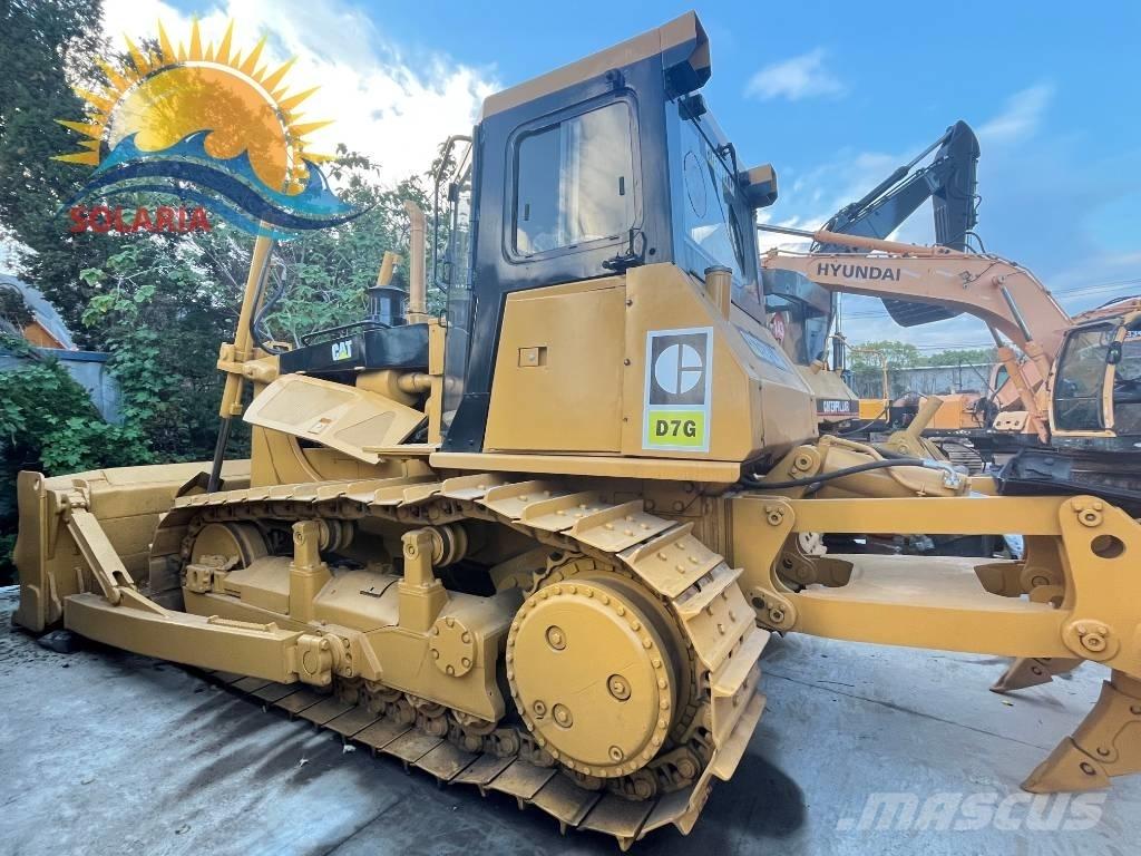 CAT D 7 G Pásové dozery