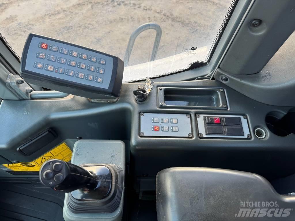 Liebherr L 550 Kolové nakladače