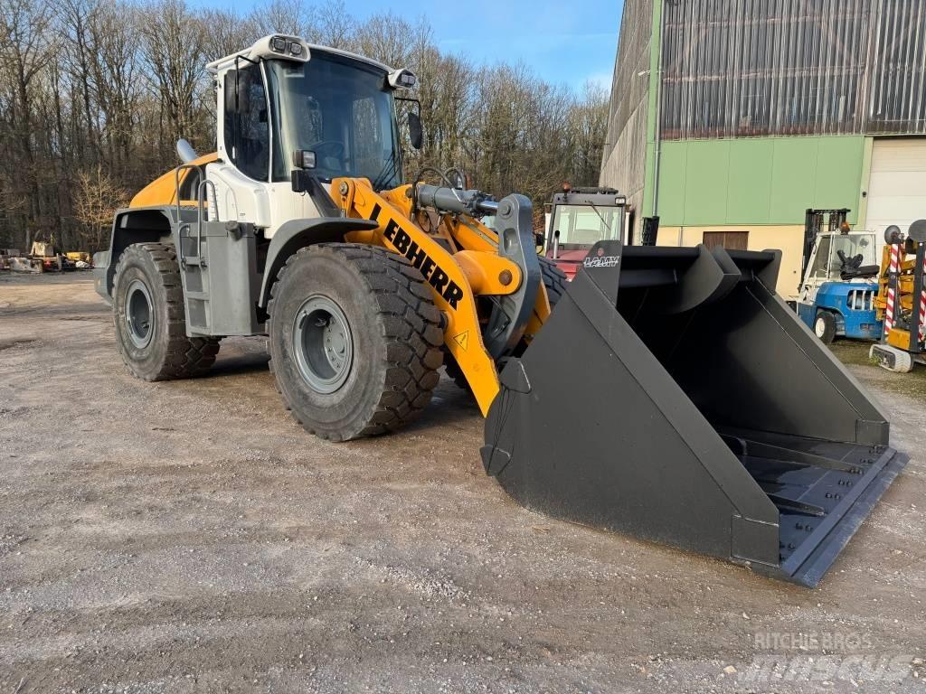 Liebherr L 550 Kolové nakladače