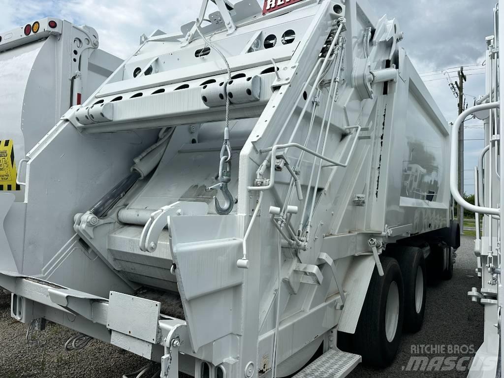 Mack MRU 633 Popelářské vozy