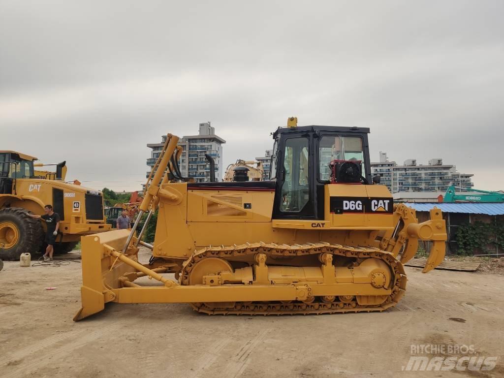 CAT D 6 G Pásové dozery