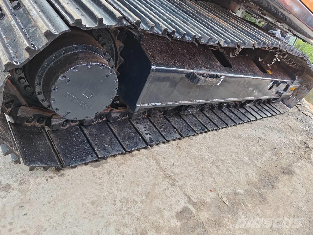 Hyundai R305LC-9T Pásová rýpadla