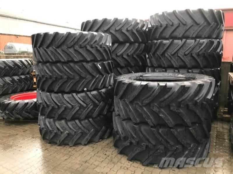 BKT 650/85R38 Pneumatiky, kola a ráfky