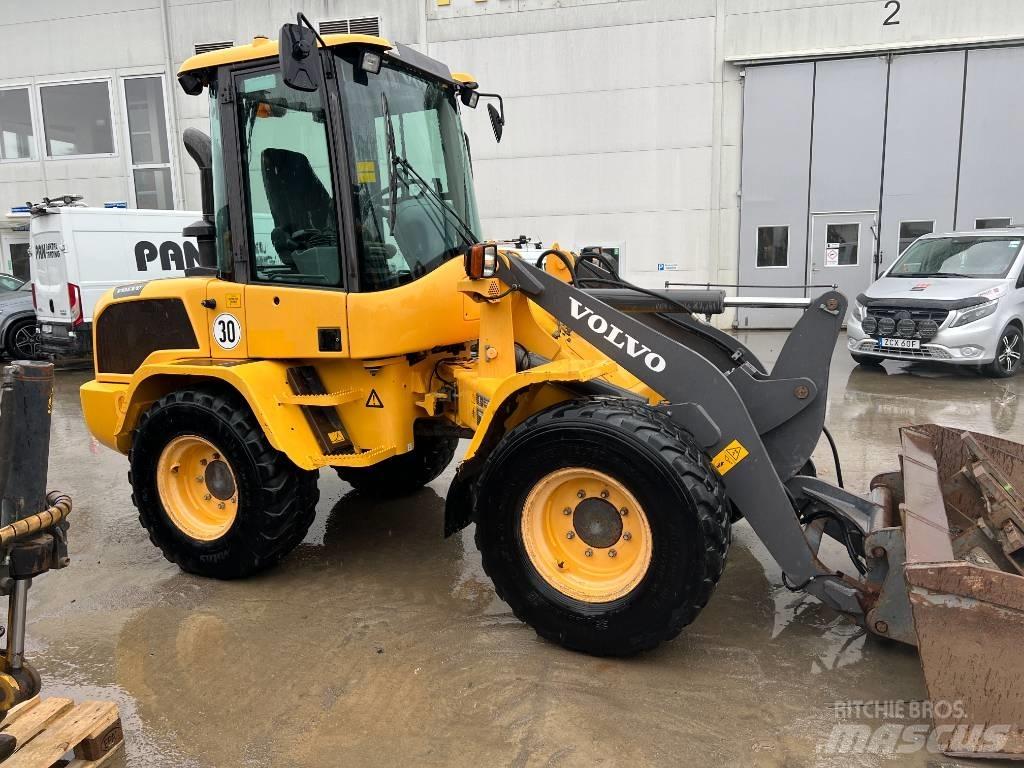 Volvo L 35 G Kolové nakladače