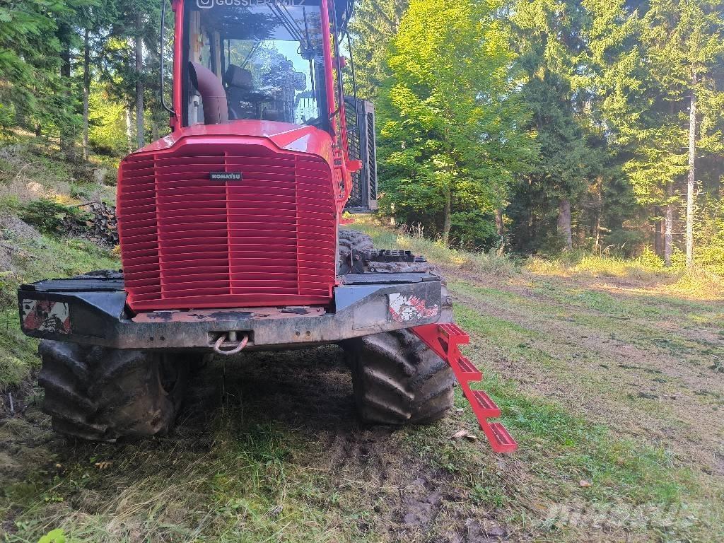 Komatsu 845 Vyvážecí traktory