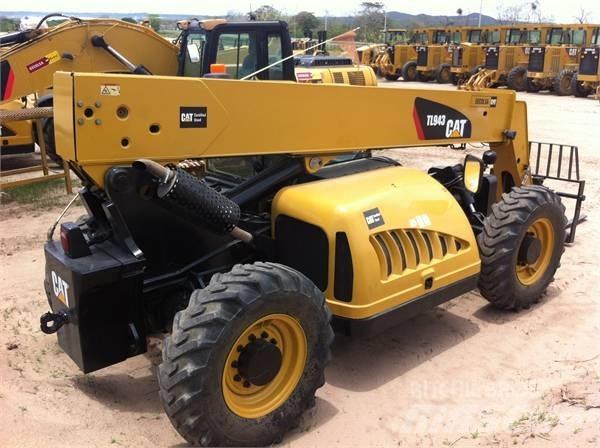 CAT TL943 (M51936) Teleskopické manipulátory
