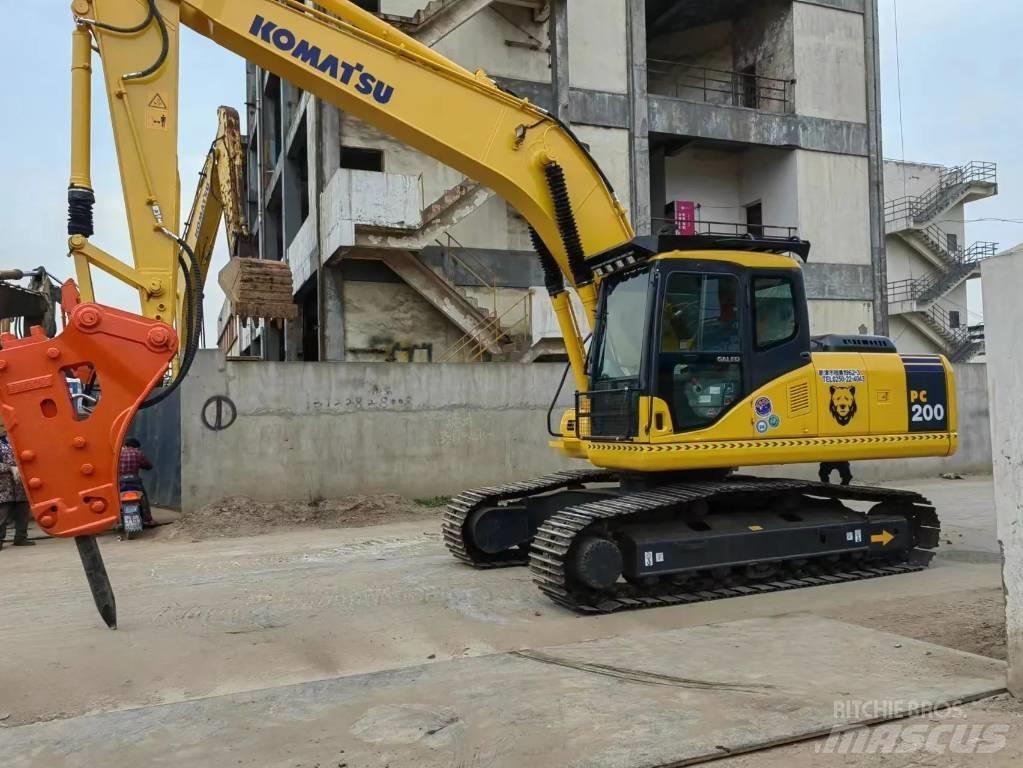 Komatsu PC 200-7L Pásová rýpadla