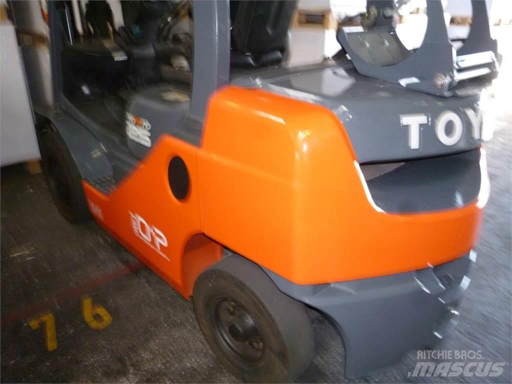 Toyota 02-8FGF25 LPG vozíky