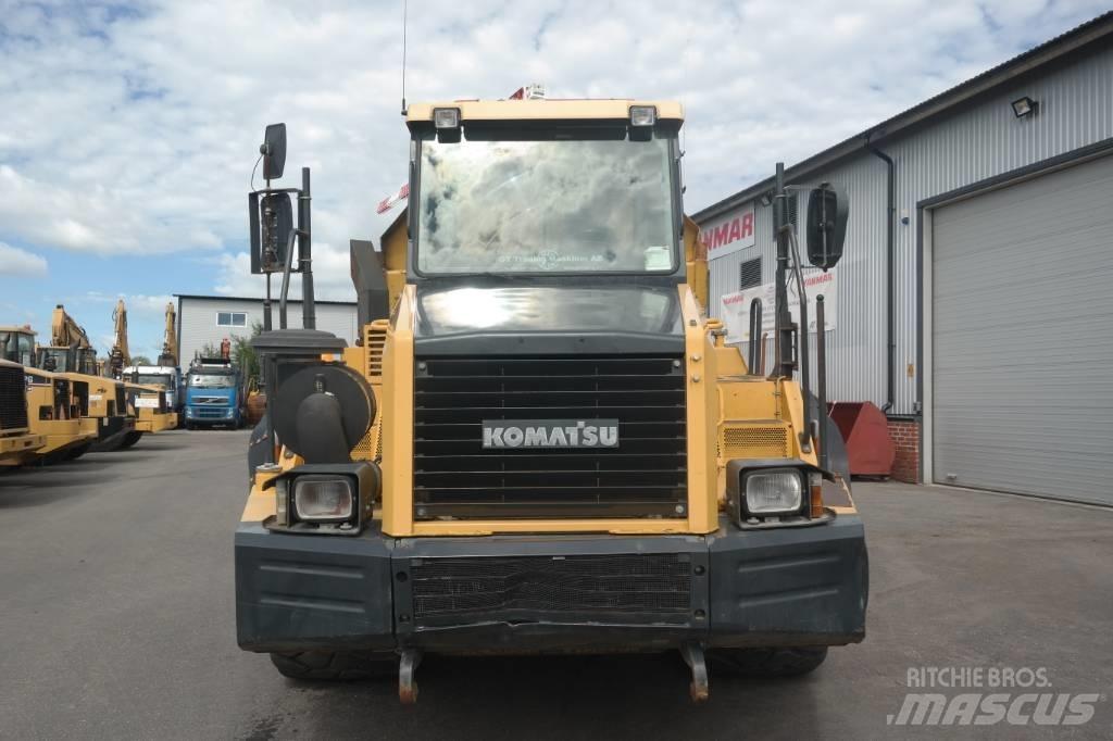 Komatsu HM300-1 Kloubové dempry
