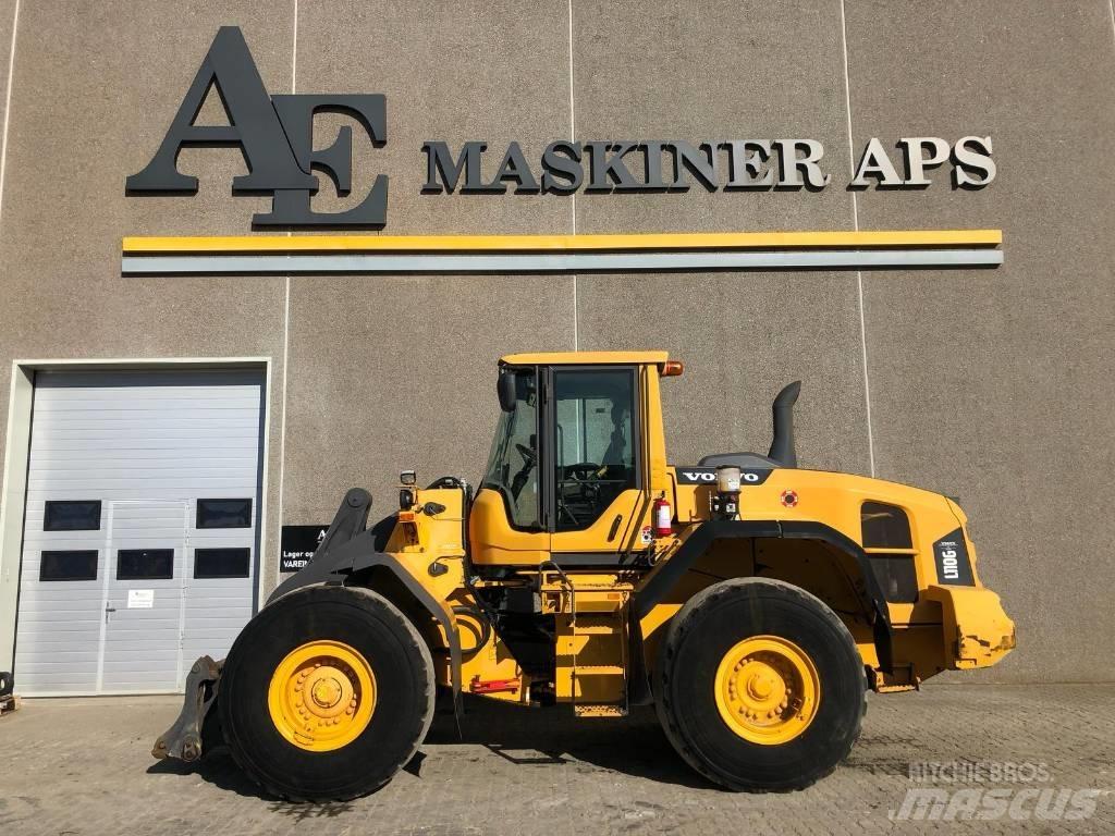 Volvo L110G Kolové nakladače