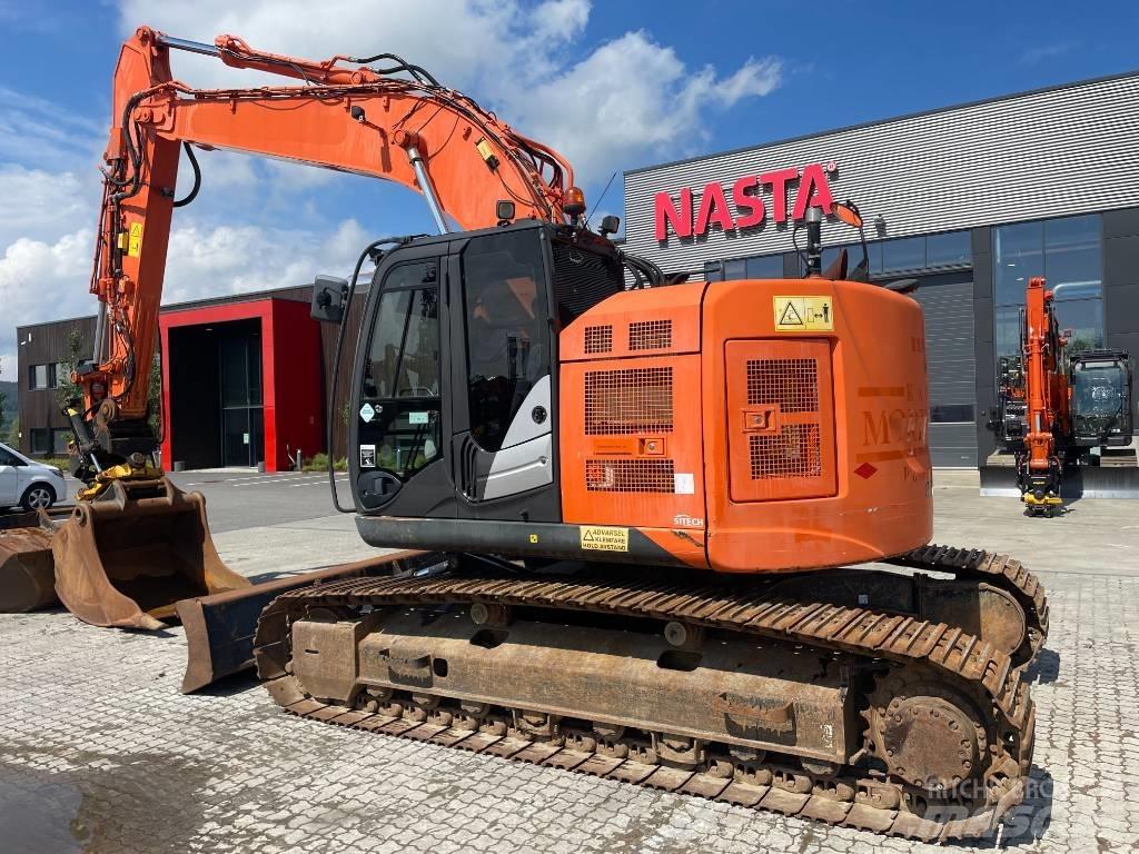 Hitachi ZX225USLC-5 Pásová rýpadla