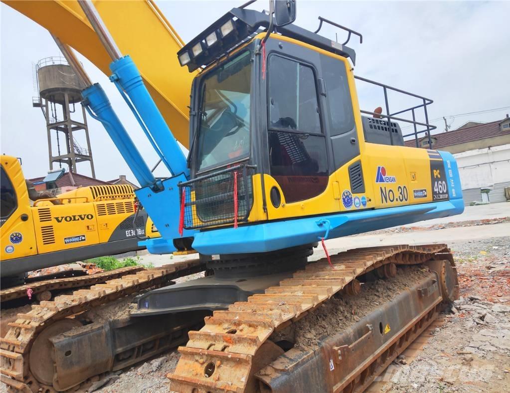 Komatsu PC460-8 Pásová rýpadla