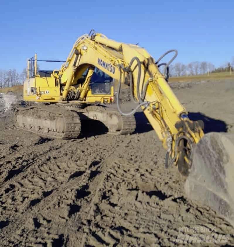 Komatsu PC 350-8 Pásová rýpadla