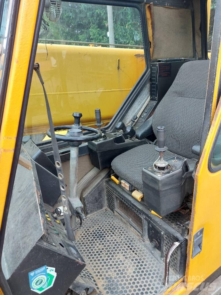 Liebherr LTM 1025 Univerzální terénní jeřáby
