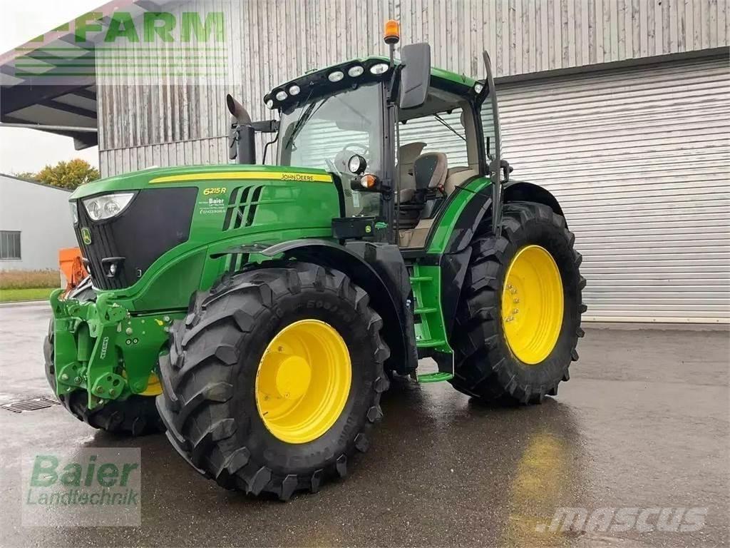 John Deere 6215r Traktory