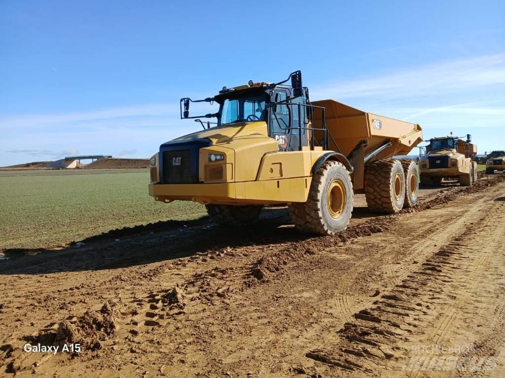 CAT 745 Kloubové dempry