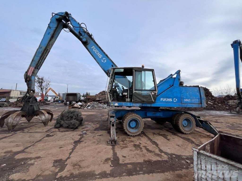 Fuchs MHL 340 Stroje pro manipulaci s odpadem