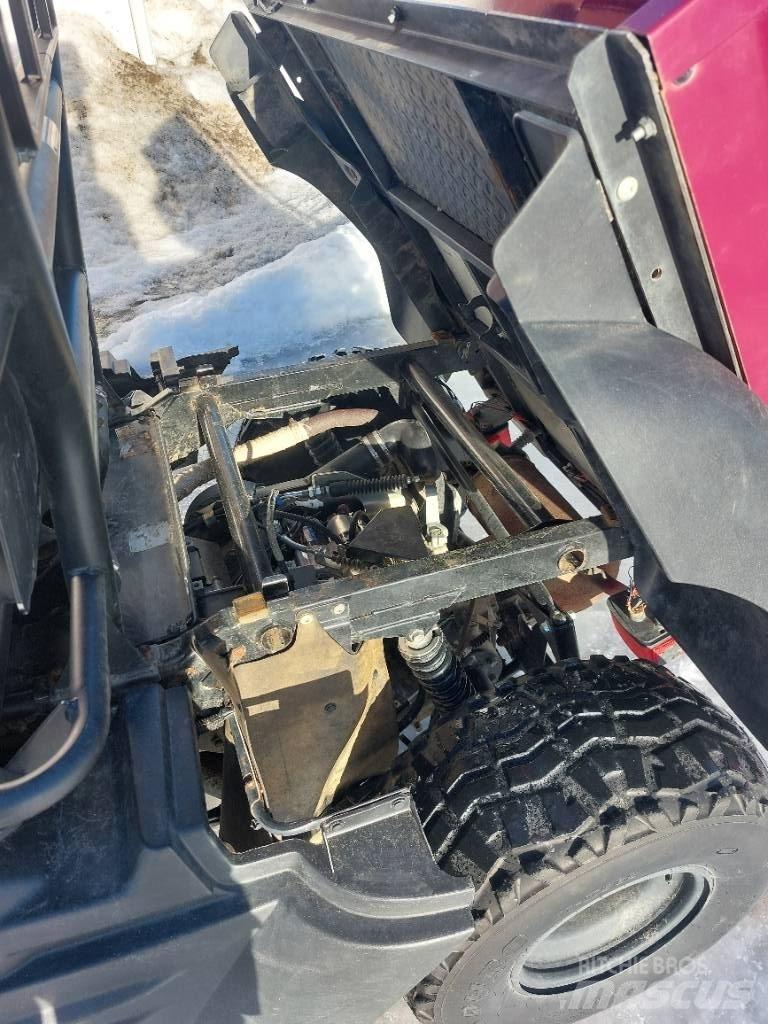 Kawasaki Mule SX Užitková vozidla (UTVs)