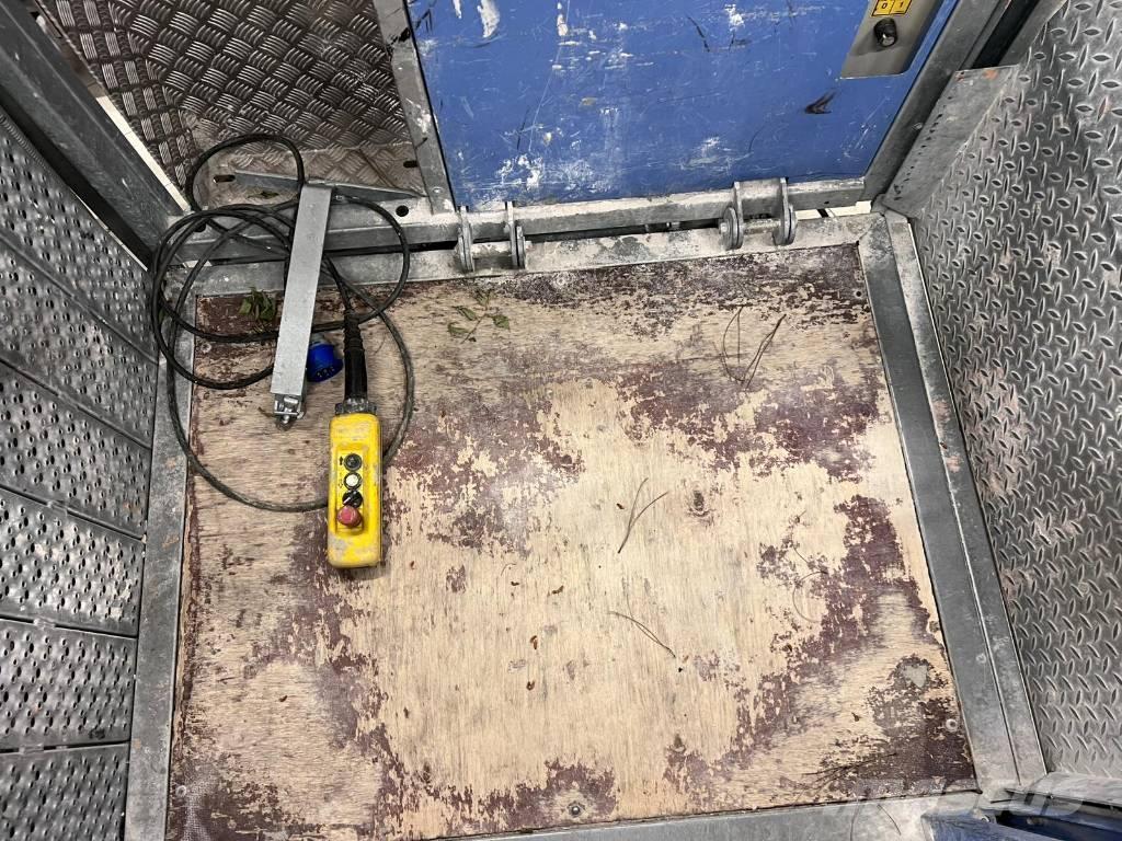 Geda 300 Z-ZP Stavební výtahy