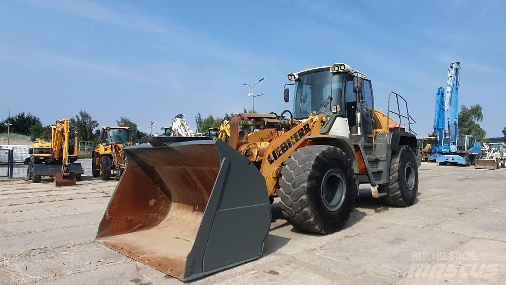 Liebherr L 566 Kolové nakladače