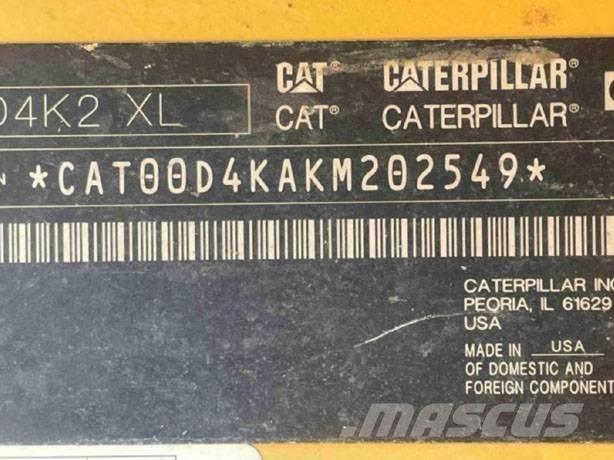 CAT D 4 K 2 XL Pásové dozery