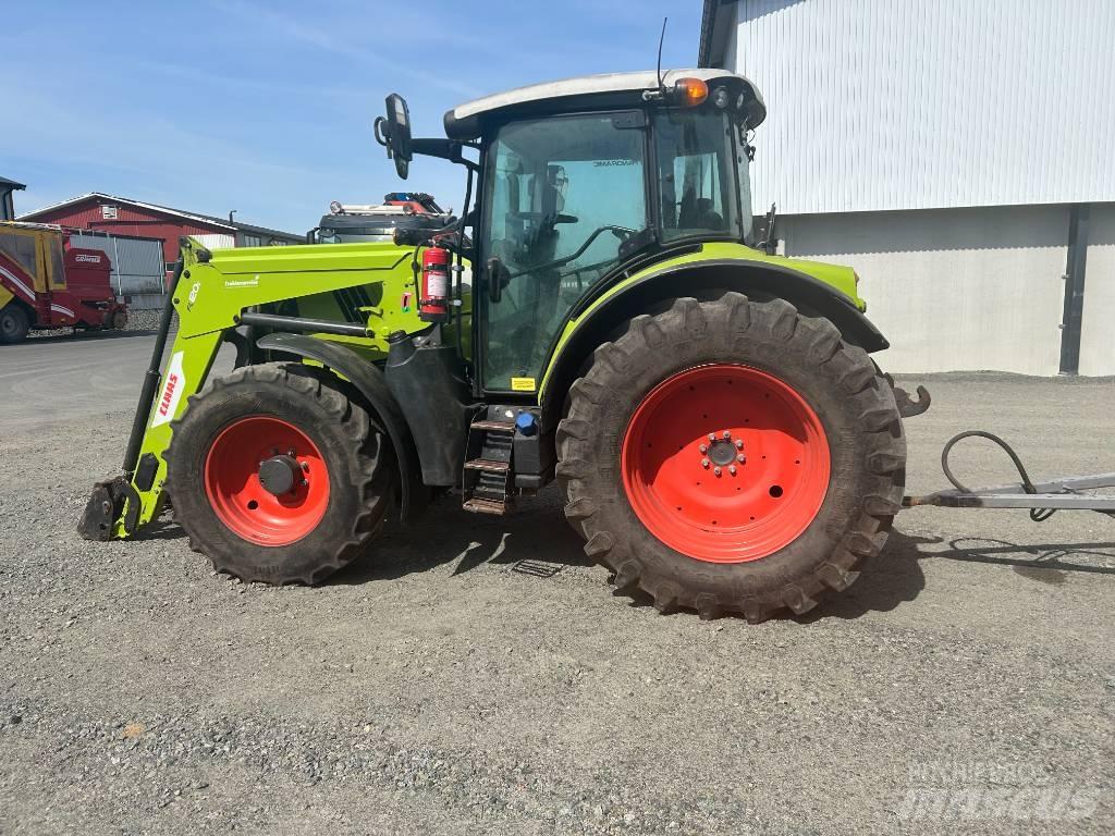 CLAAS Arion 440 Traktory