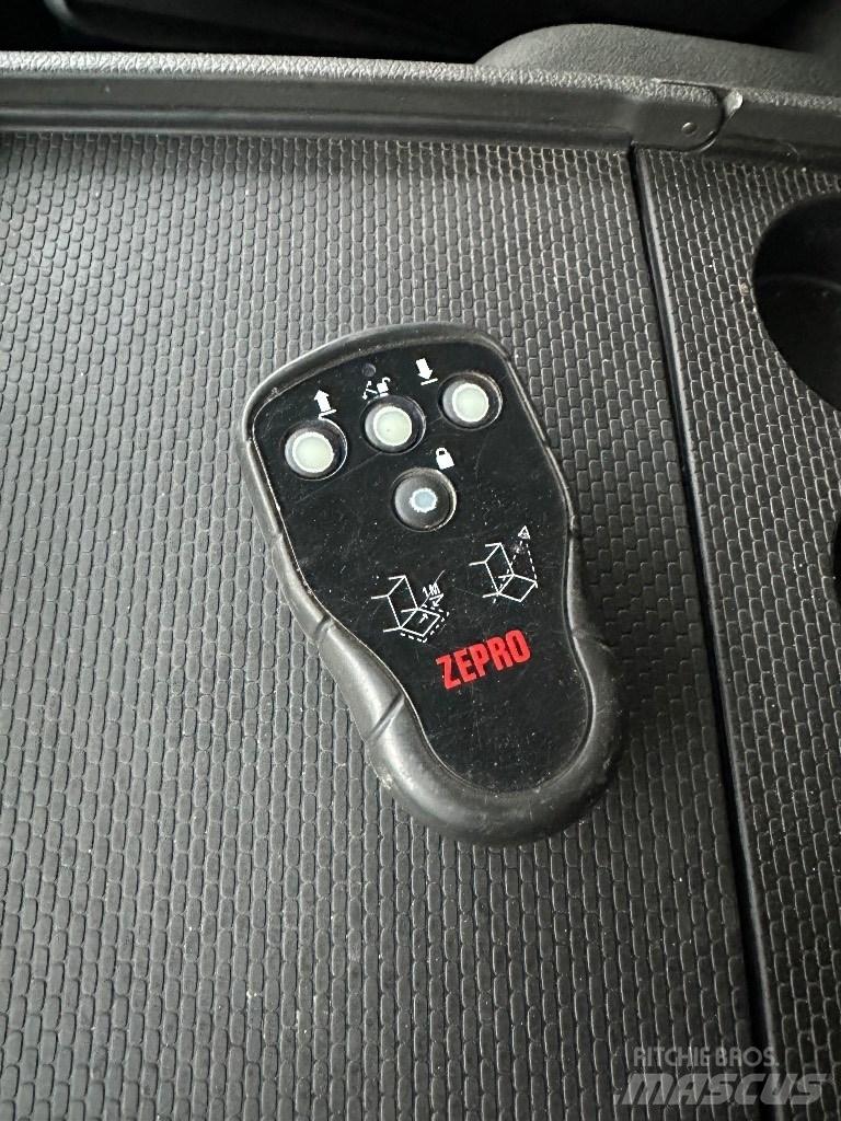 Volvo FM 330 Chladírenské nákladní vozy