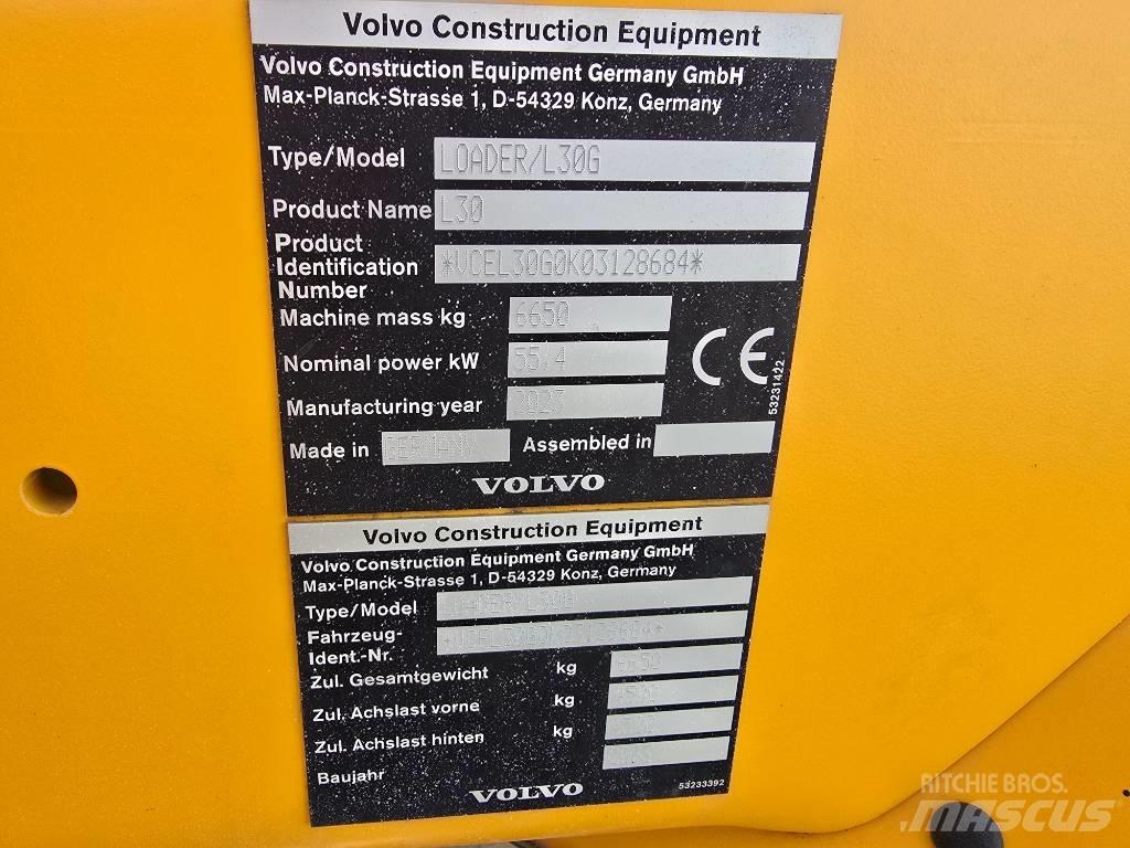 Volvo L 30 G Kolové nakladače