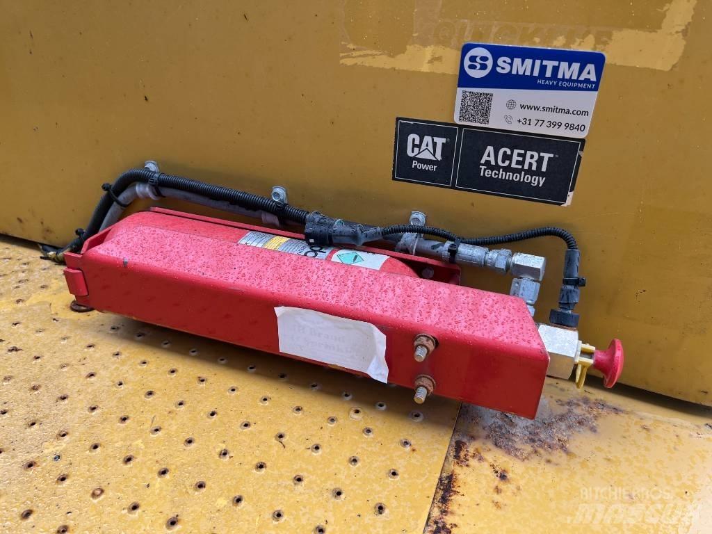 CAT 988H Kolové nakladače