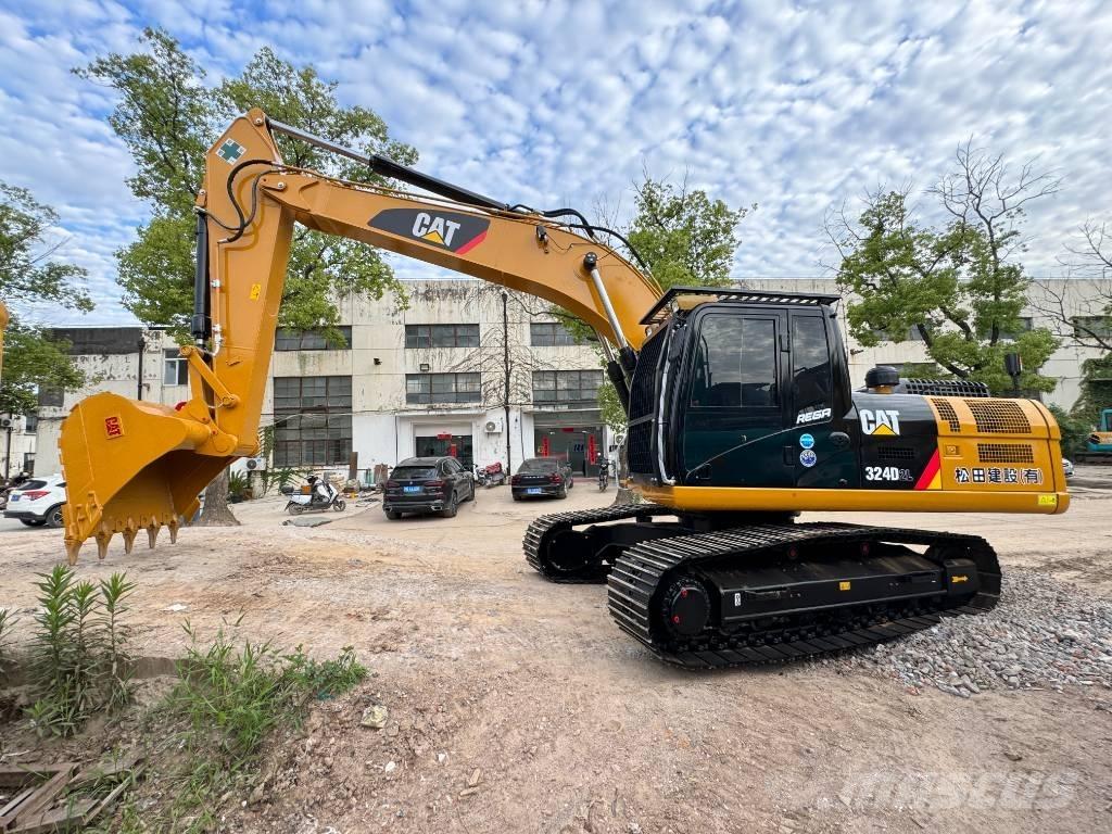 CAT 324 D Pásová rýpadla