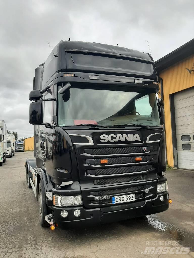Scania R 560 Hákový nosič kontejnerů
