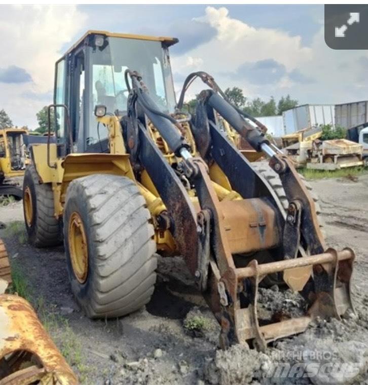 CAT IT 62 G Kolové nakladače