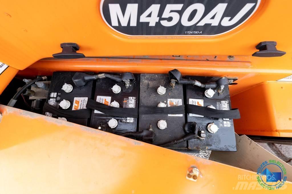 JLG M450AJ Kloubové plošiny