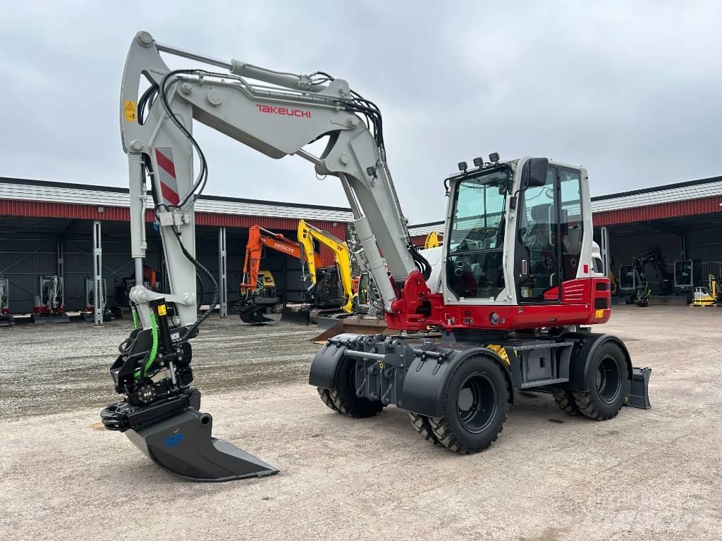 Takeuchi TB395W Kolová rýpadla