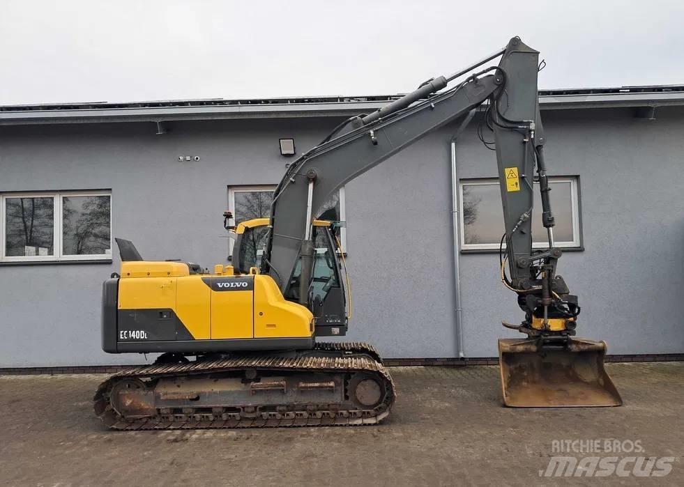 Volvo EC 140 DL Pásová rýpadla