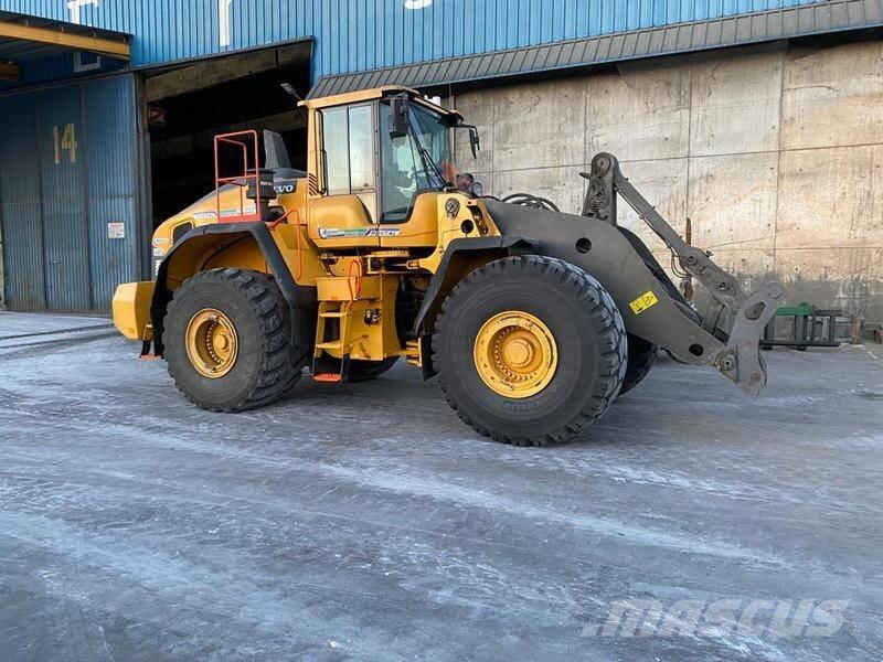 Volvo L 220 H Kolové nakladače