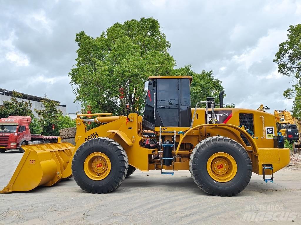 CAT 950 H Kolové nakladače