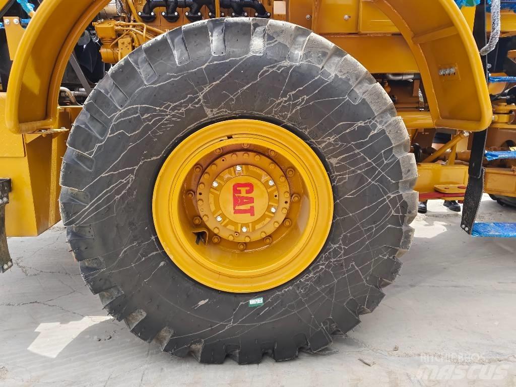 CAT 950 H Kolové nakladače
